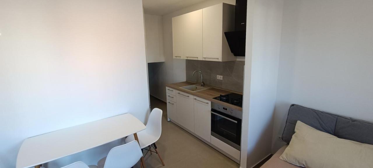 Apartmani Jasminka Vodice Exterior foto